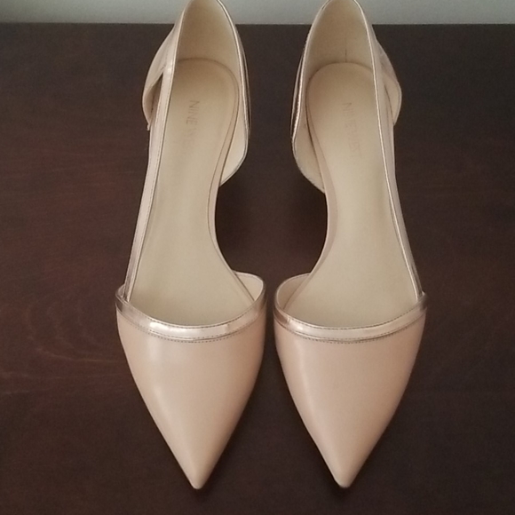 New! Beige Leather kitten heel points - Picture 1 of 8